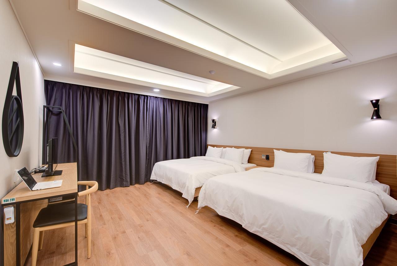 M Hotel Seul Esterno foto