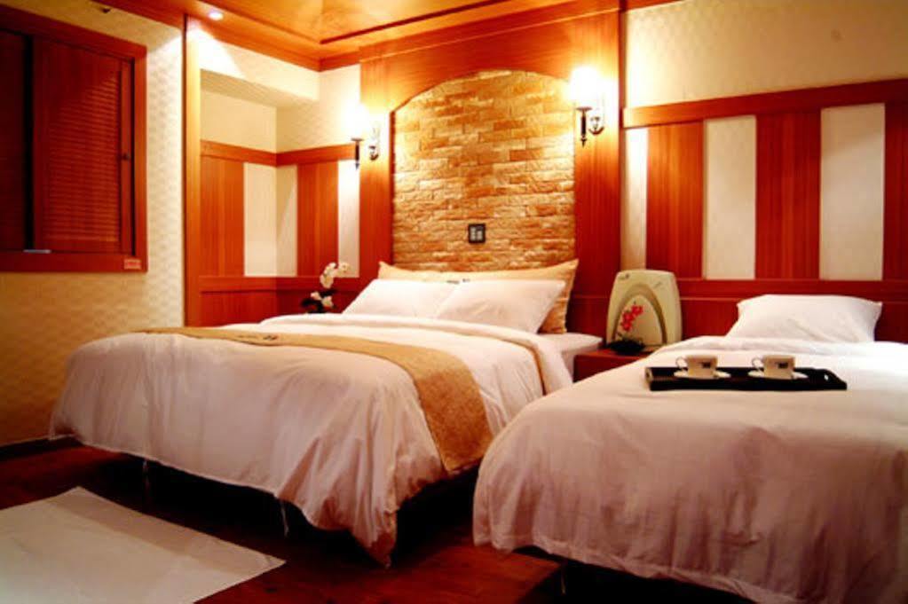 M Hotel Seul Esterno foto